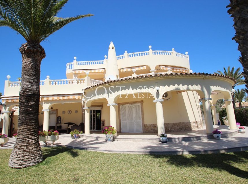 Herverkoop - Villa -
Torrevieja - Punta Prima