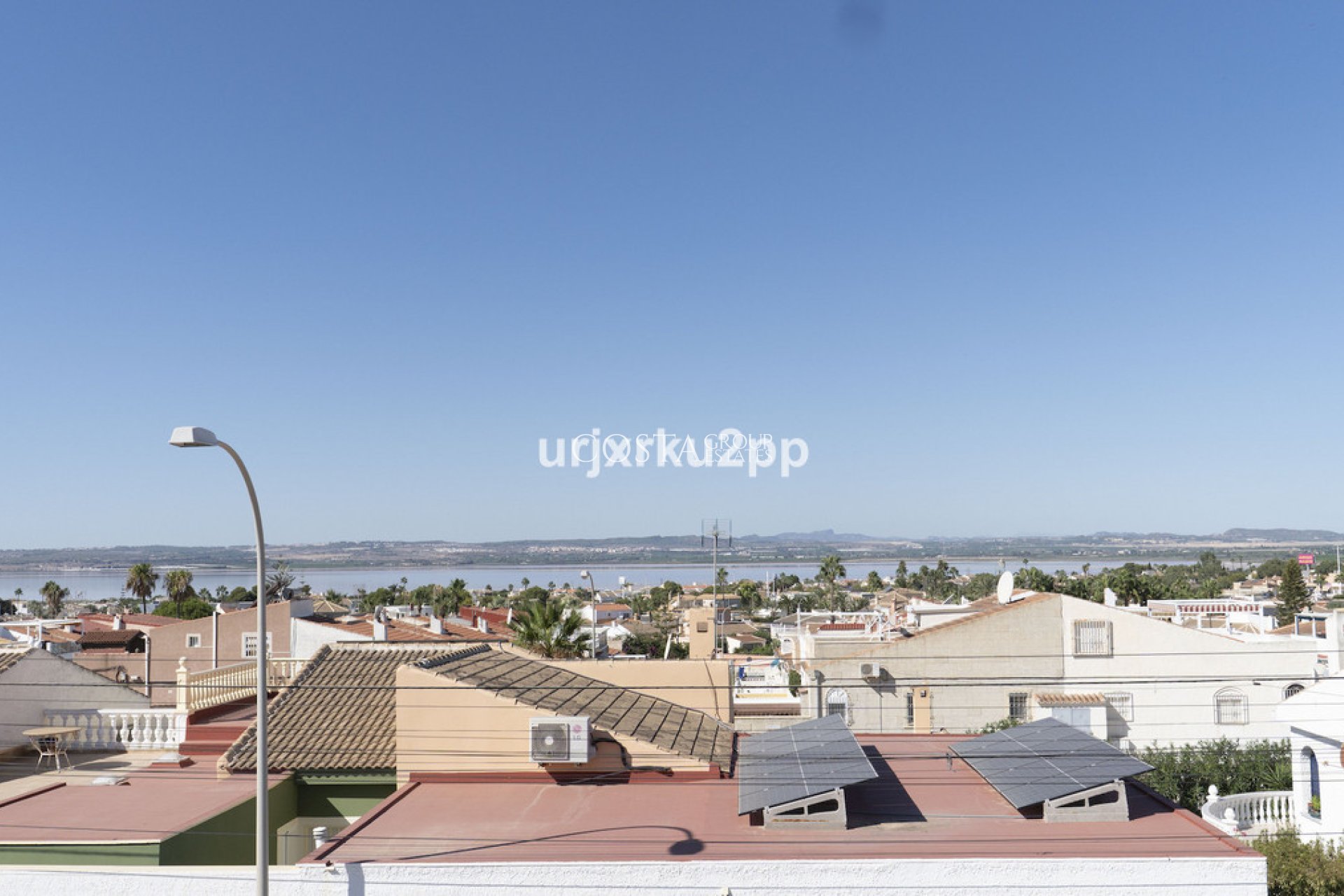 Herverkoop - Villa -
Torrevieja - San Luis