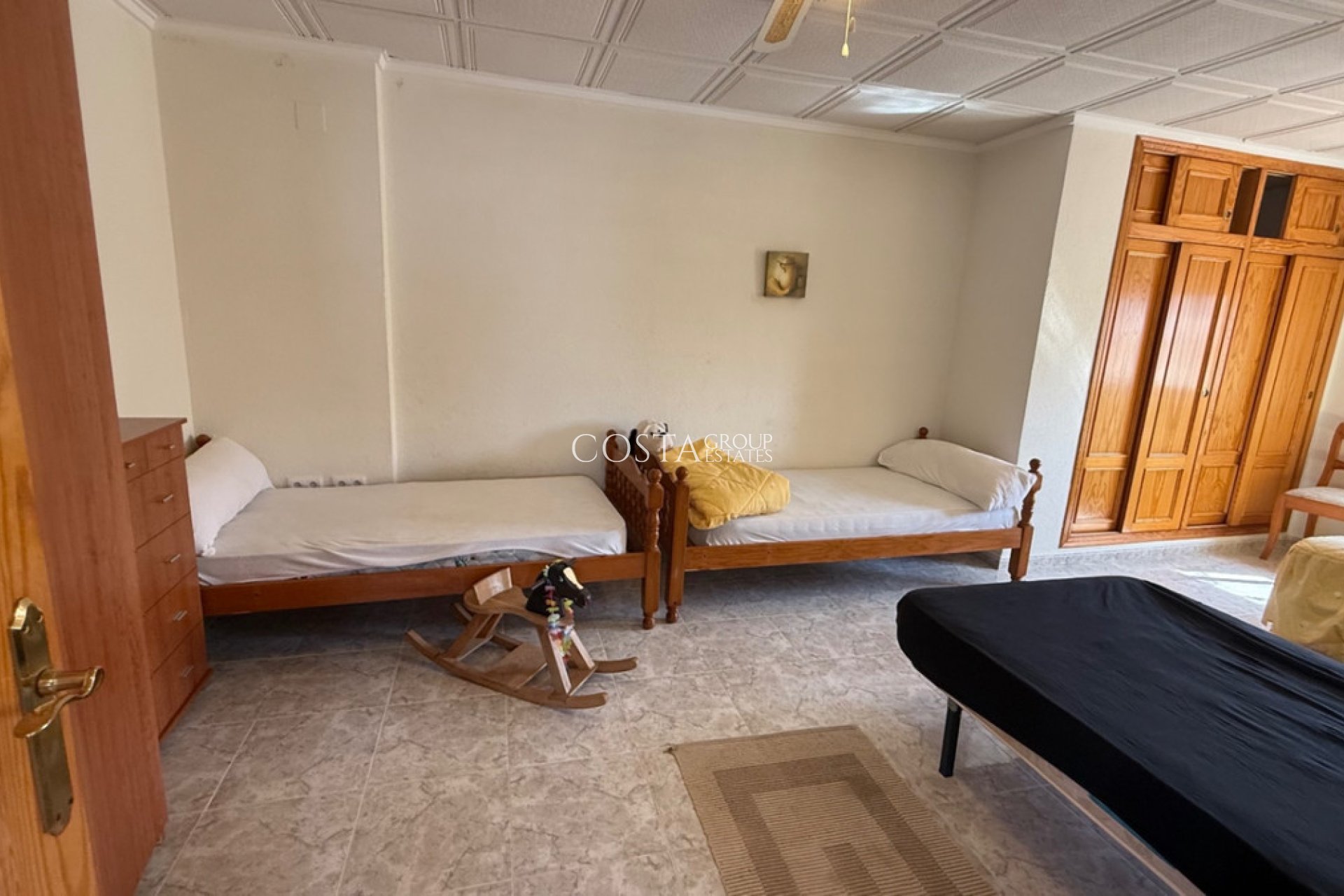 Herverkoop - Villa -
Torrevieja - Torrevieja Centro