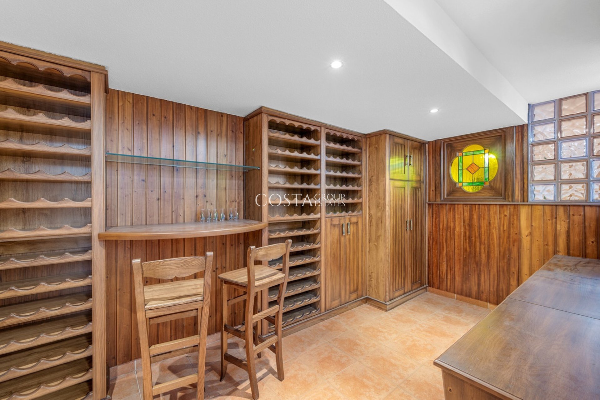 Herverkoop - Villa -
Torrevieja - Torrevieja Centro