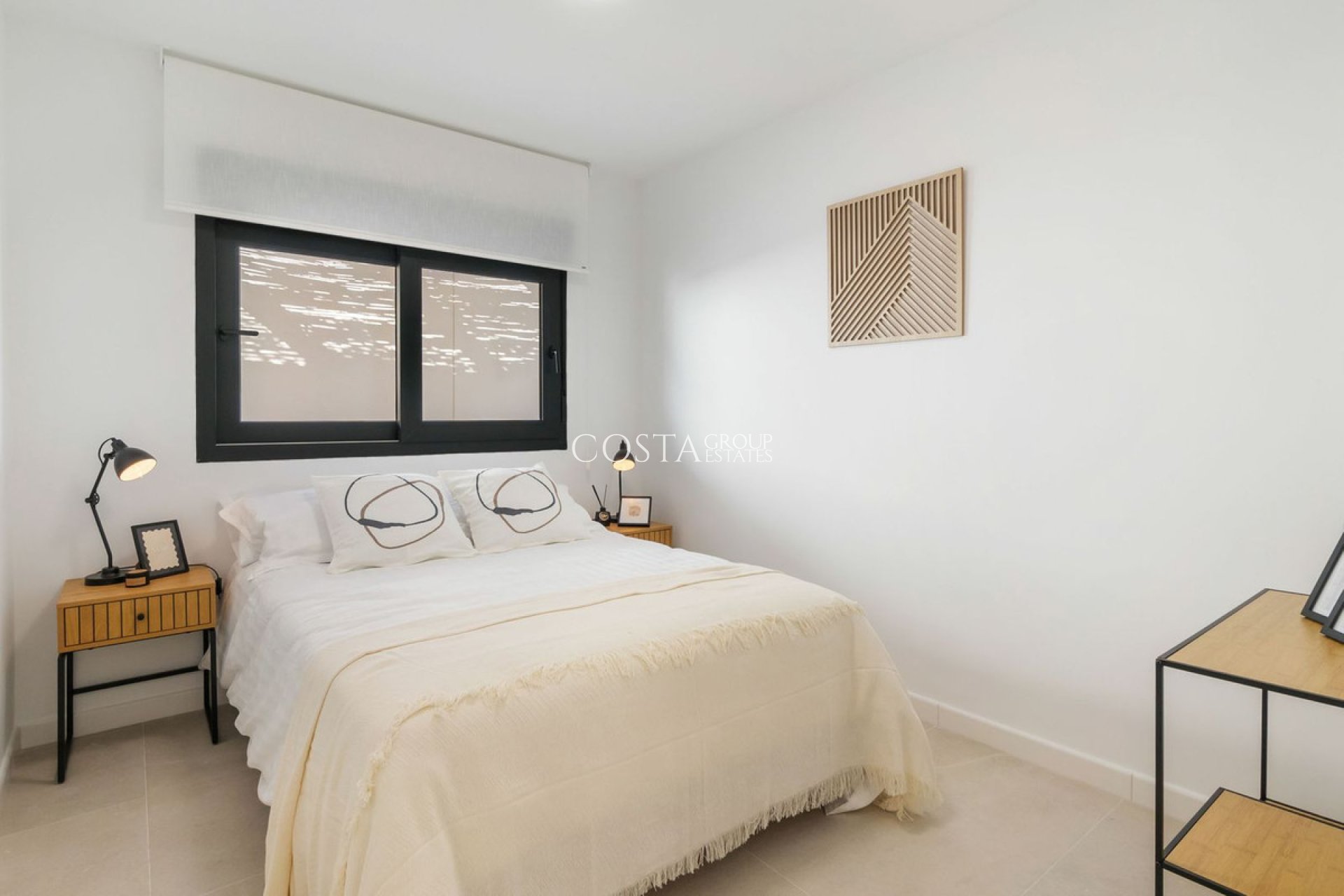 Herverkoop - Villa -
Torrevieja - Torrevieja Centro