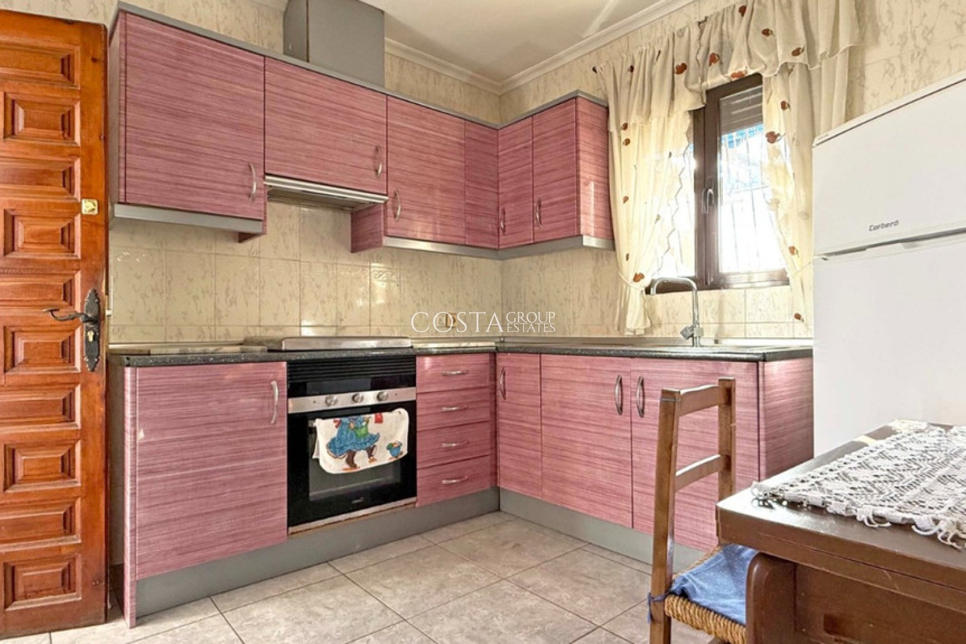 Herverkoop - Villa -
Torrevieja - Torrevieja Centro