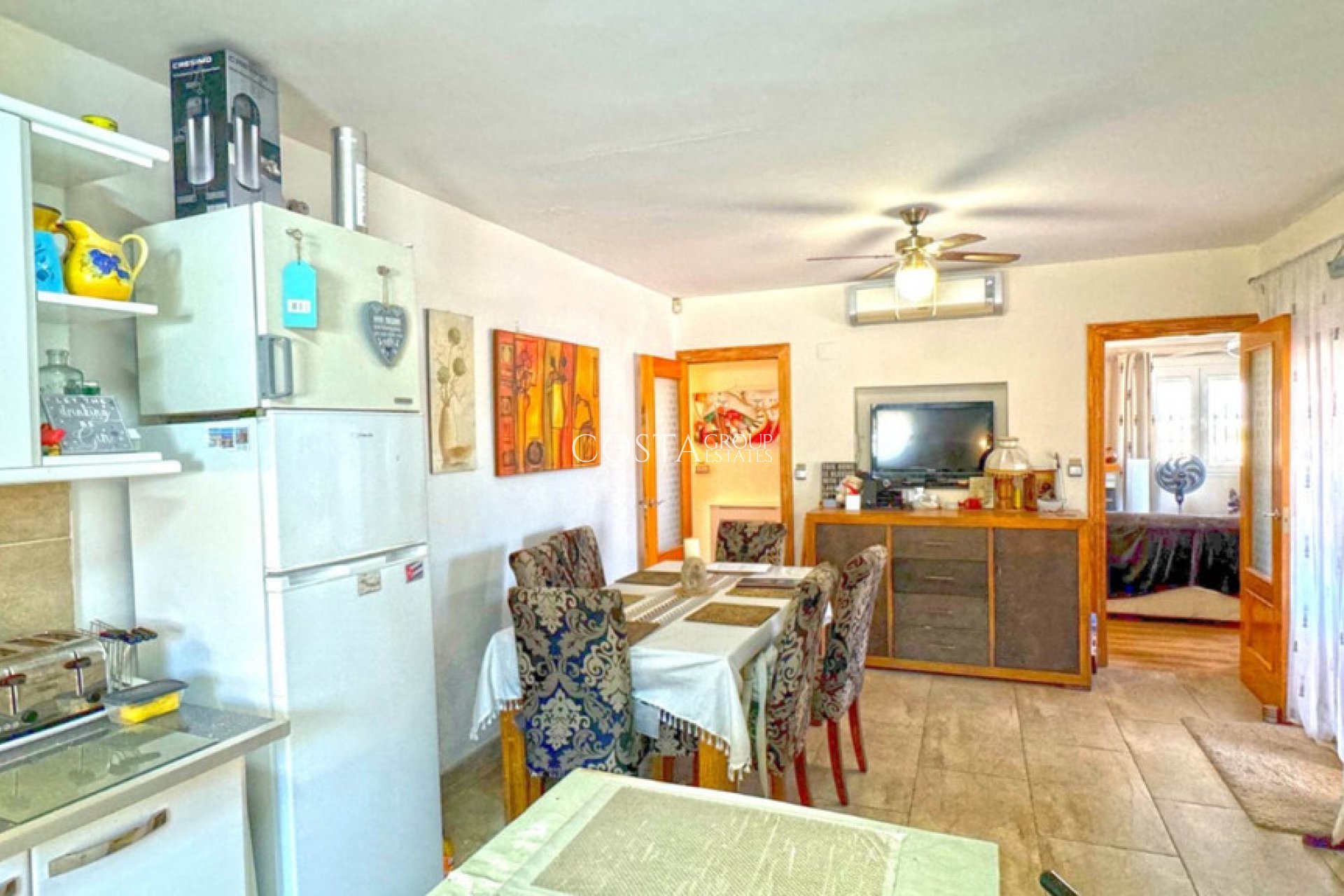 Herverkoop - Villa -
Torrevieja - Torrevieja Centro