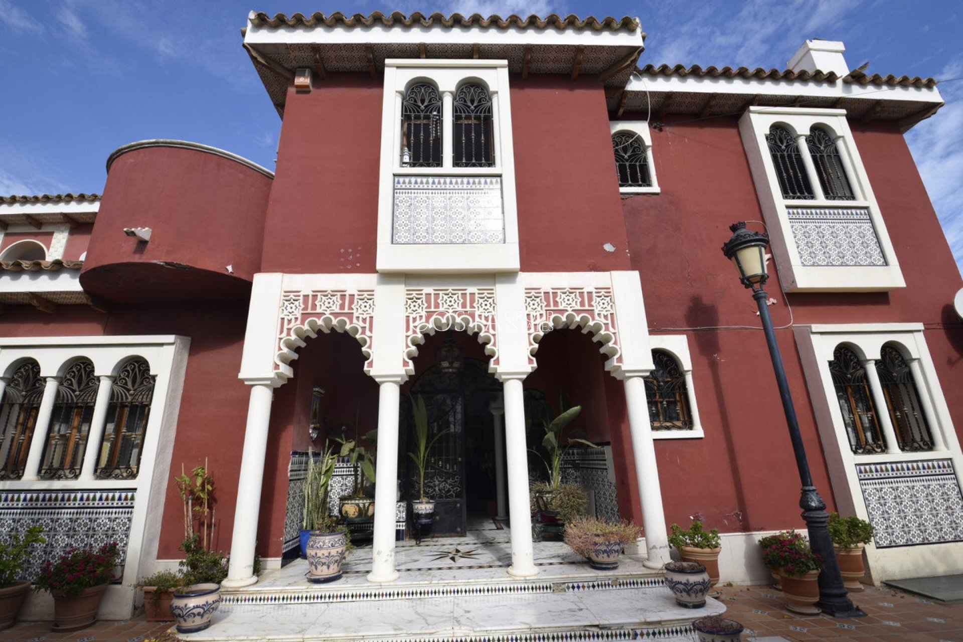 Herverkoop - Villa -
Torrevieja - Torrevieja Centro