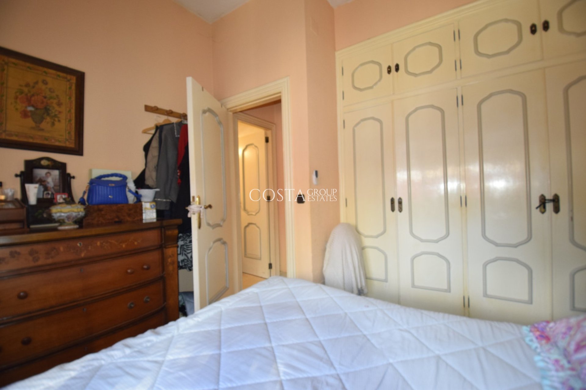 Herverkoop - Villa -
Torrevieja - Torrevieja Centro