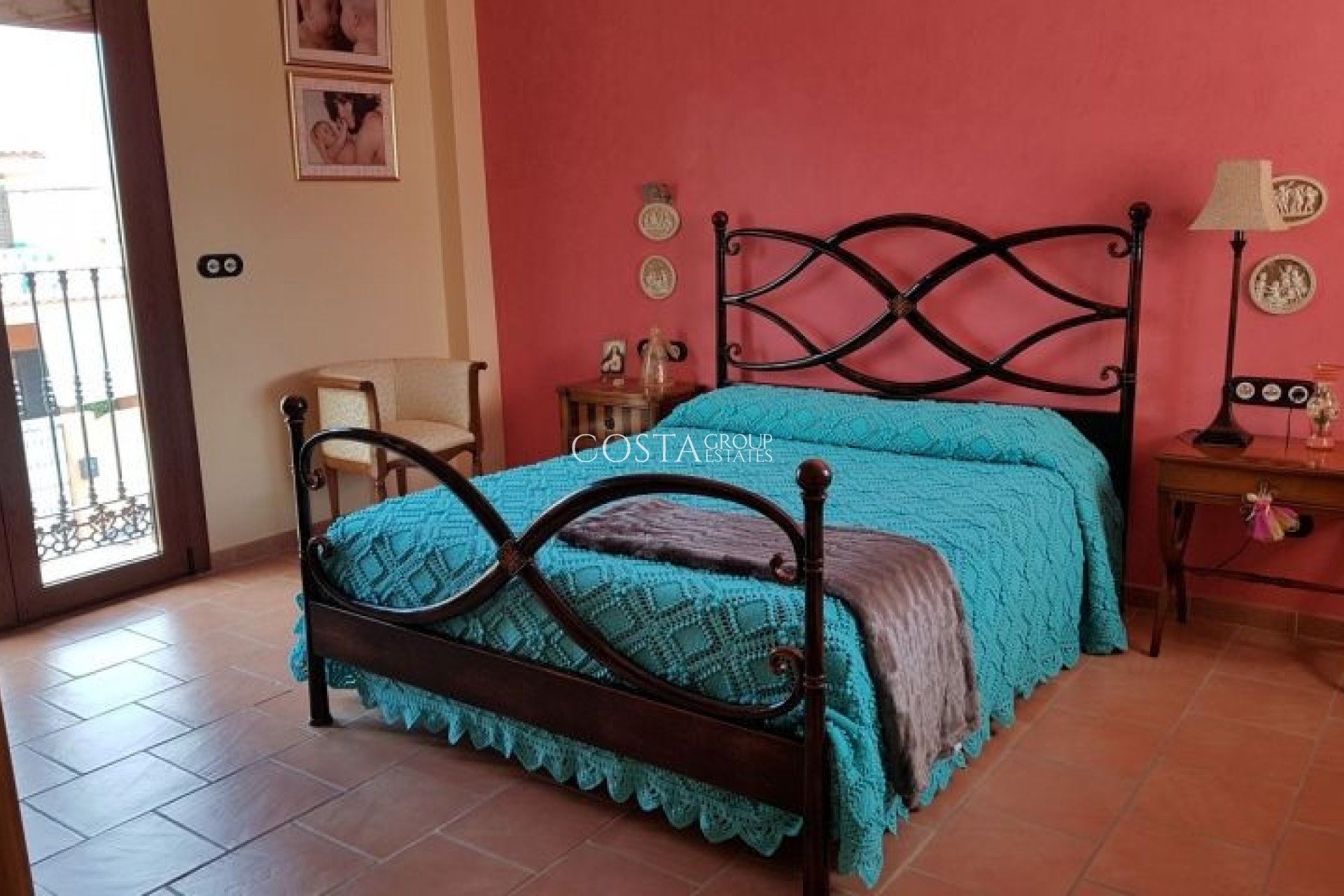 Herverkoop - Villa -
Torrevieja - Torrevieja Centro