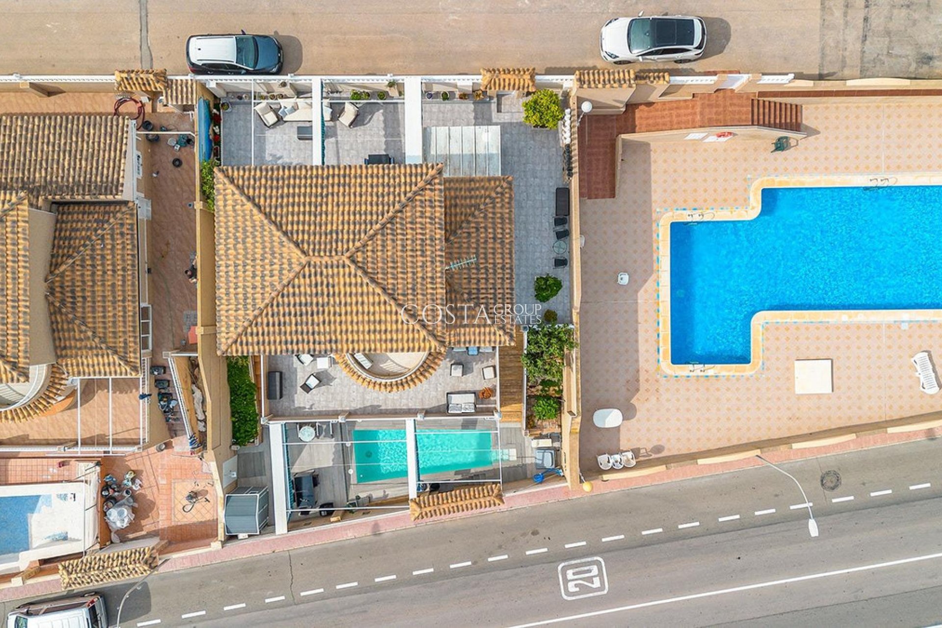 Herverkoop - Villa -
Torrevieja - Torrevieja Centro