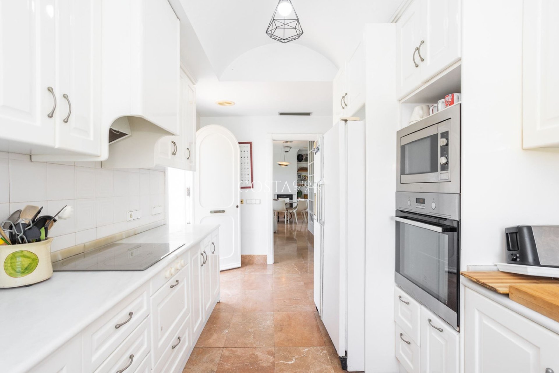 Herverkoop - Villa -
Torrevieja - Torrevieja Centro