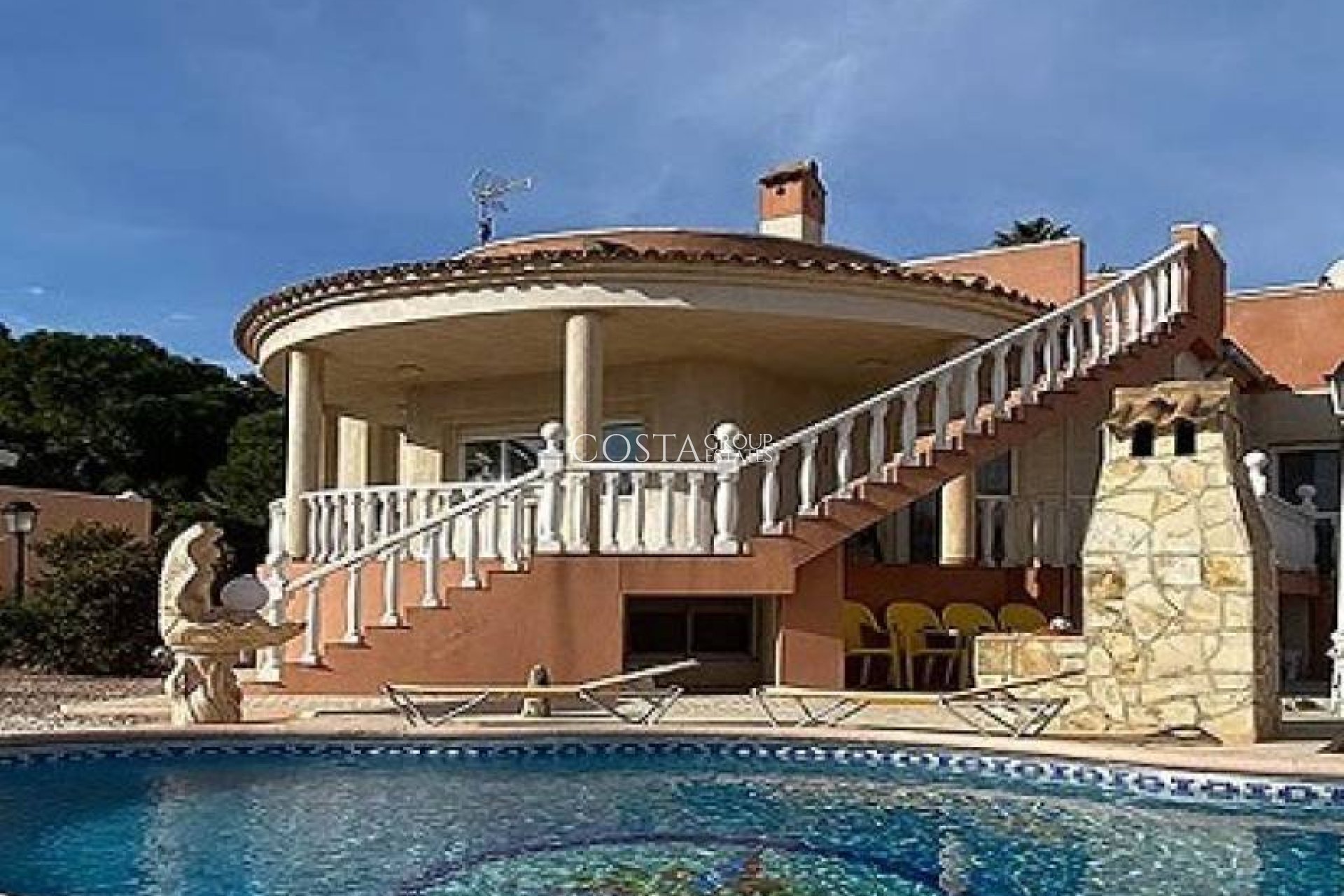 Herverkoop - Villa -
Torrevieja