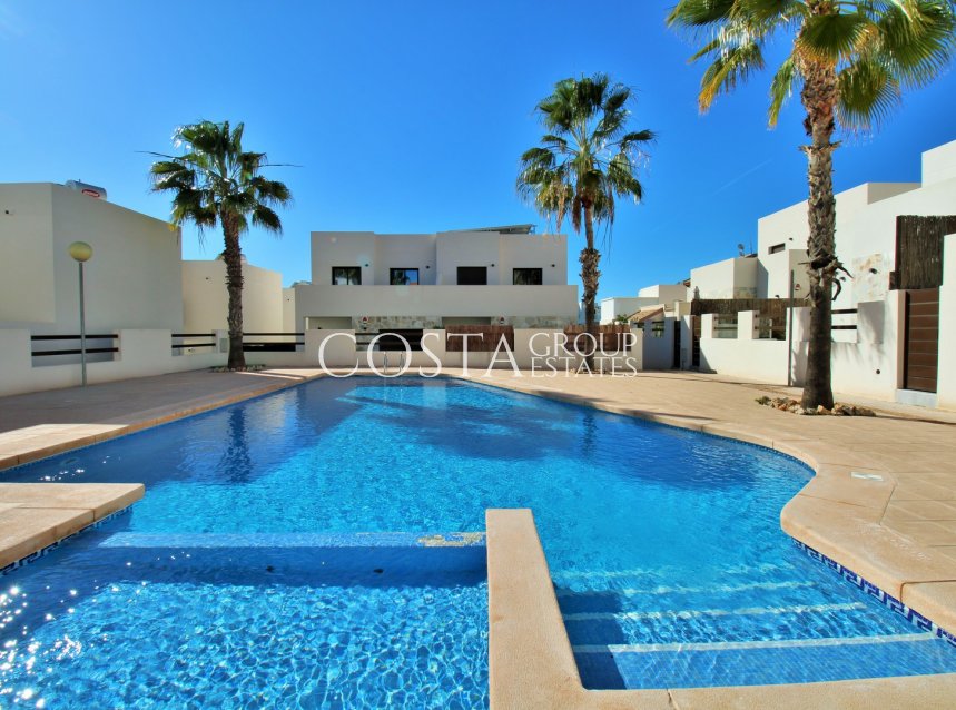 Herverkoop - Villa -
Villamartín - PAU 8