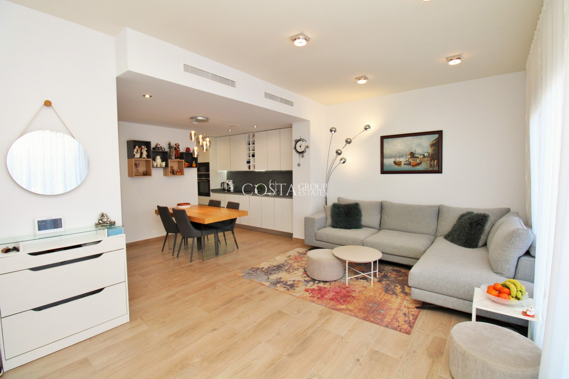 Herverkoop - Villa -
Villamartín