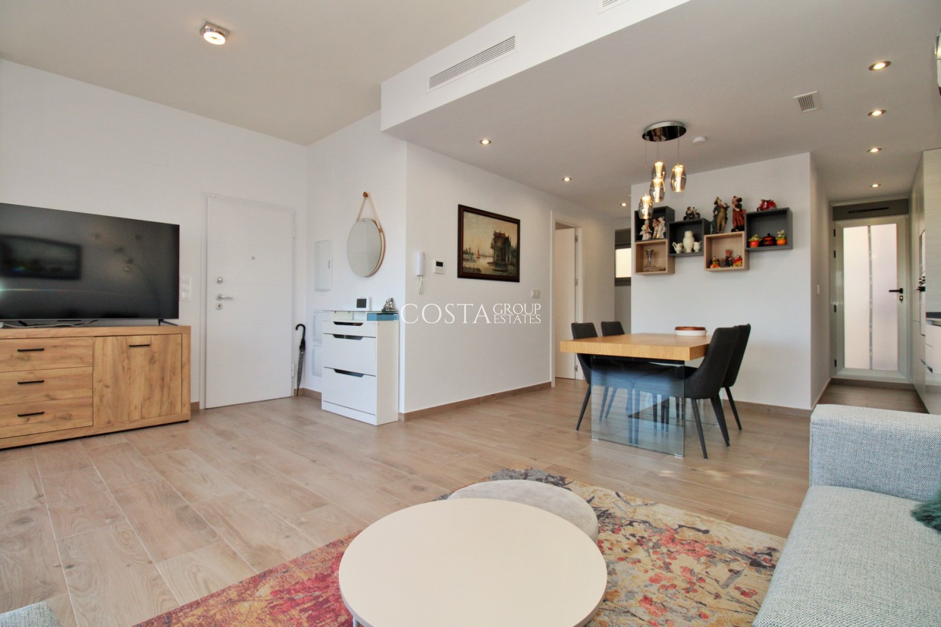 Herverkoop - Villa -
Villamartín