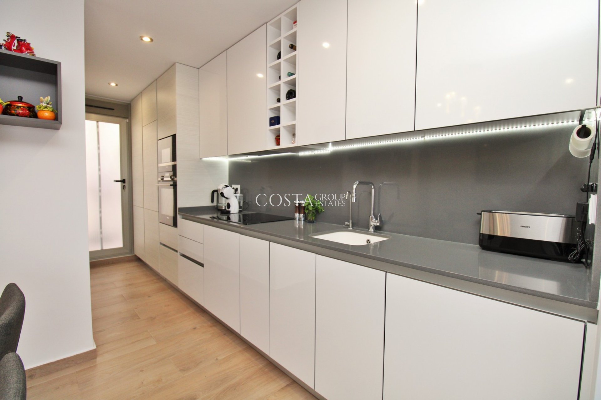 Herverkoop - Villa -
Villamartín