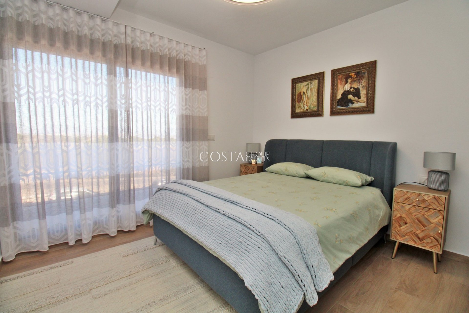 Herverkoop - Villa -
Villamartín