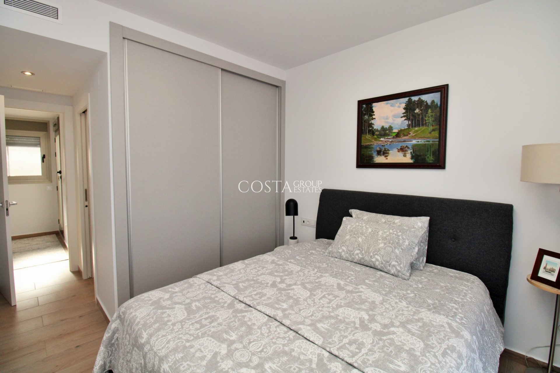 Herverkoop - Villa -
Villamartín