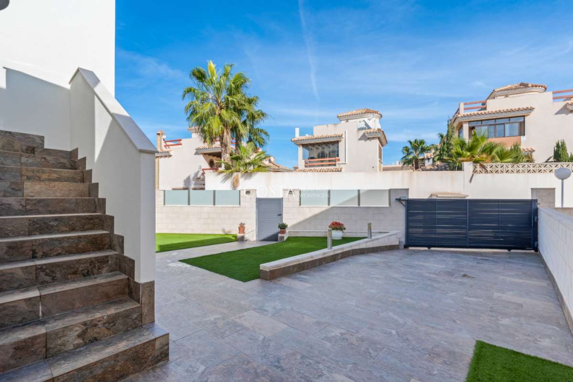 Herverkoop - Villa -
Villamartín