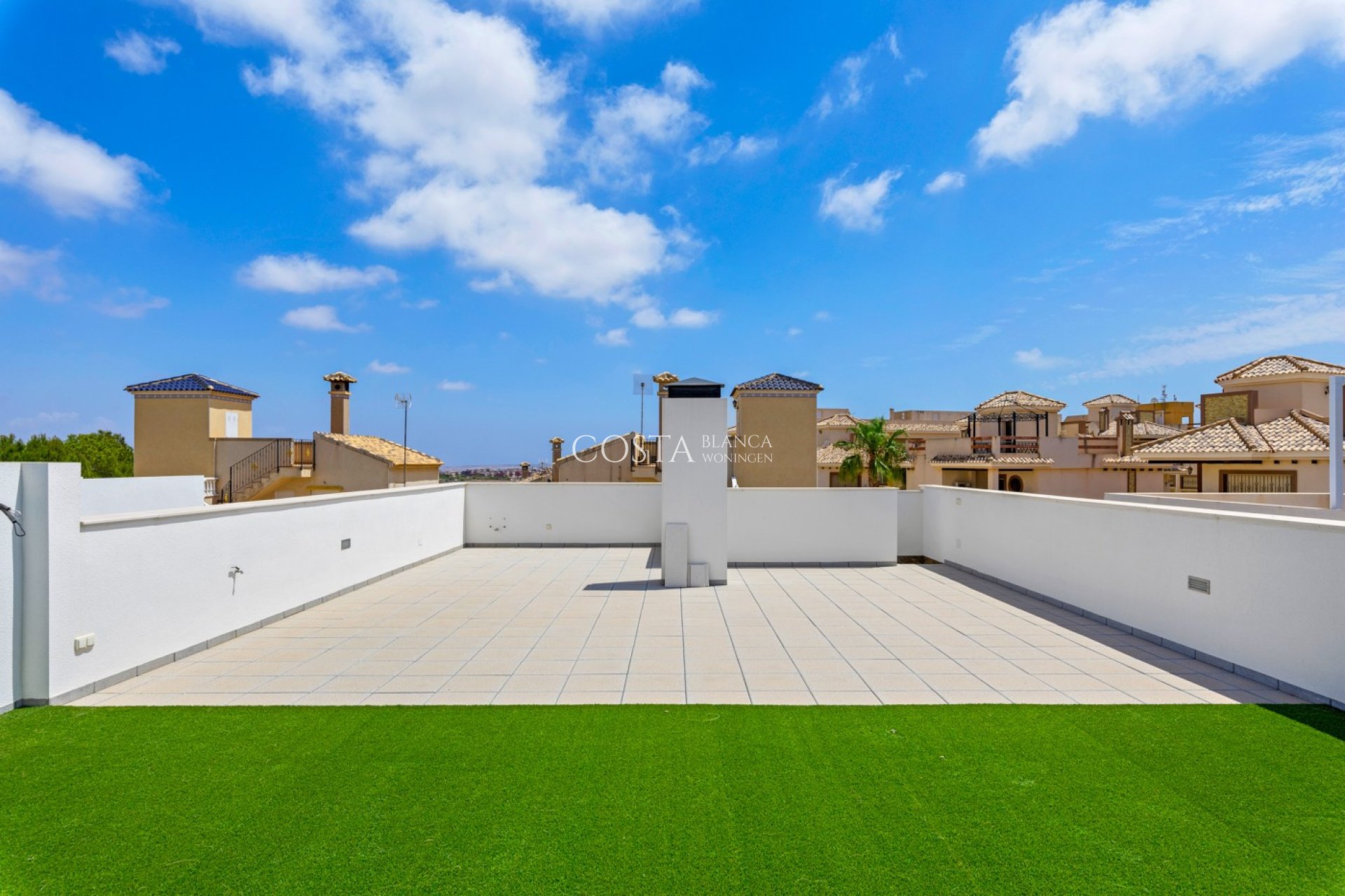 Herverkoop - Villa -
Villamartín