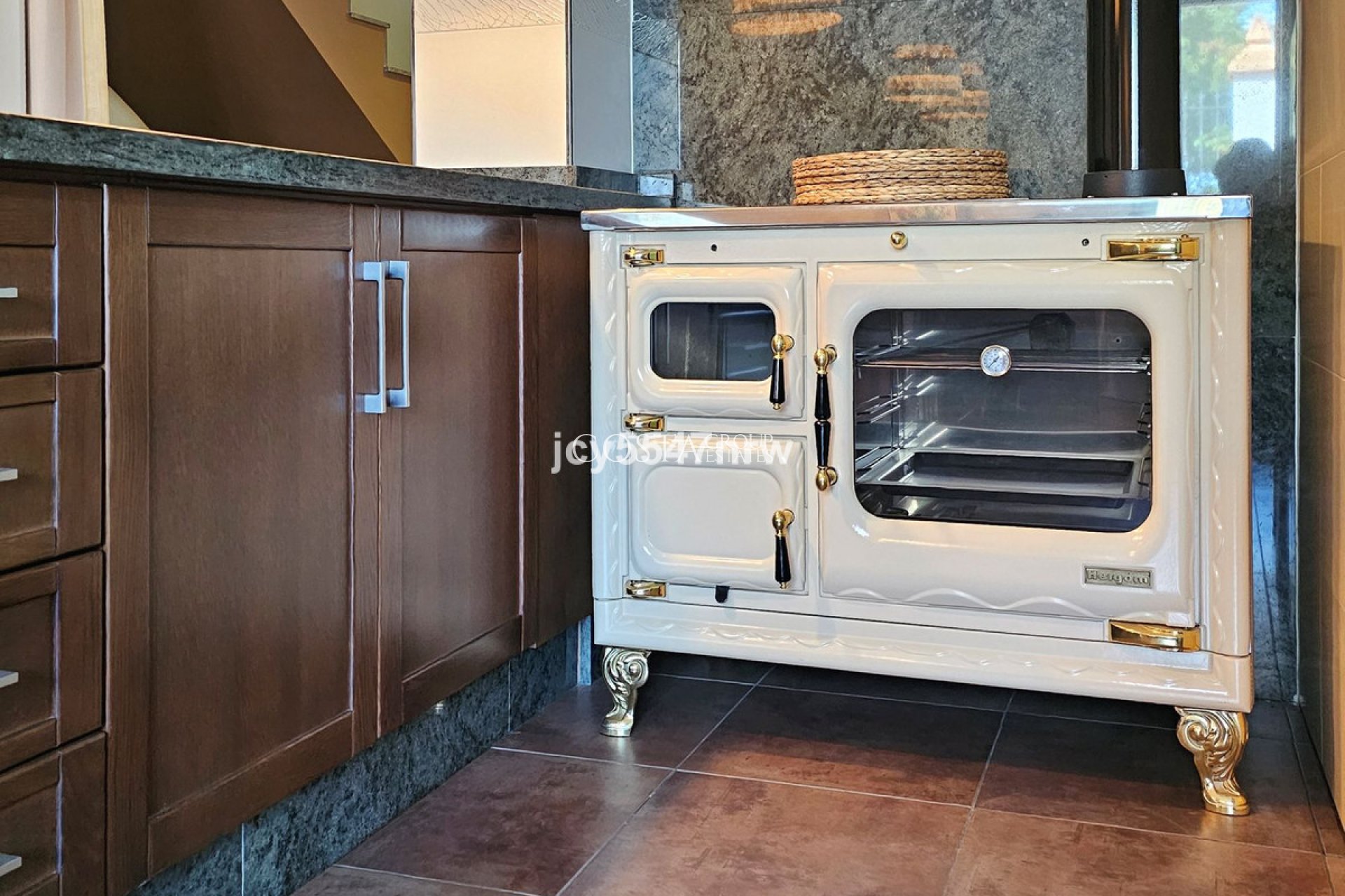 Herverkoop - Villa -
Yecla - Yecla Centro