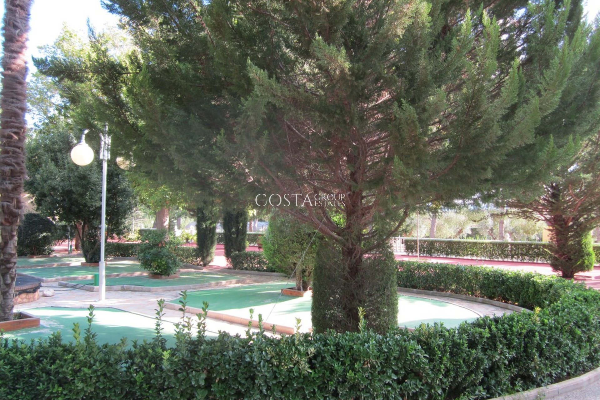 Herverkoop - Villa -
Yecla - Yecla Centro