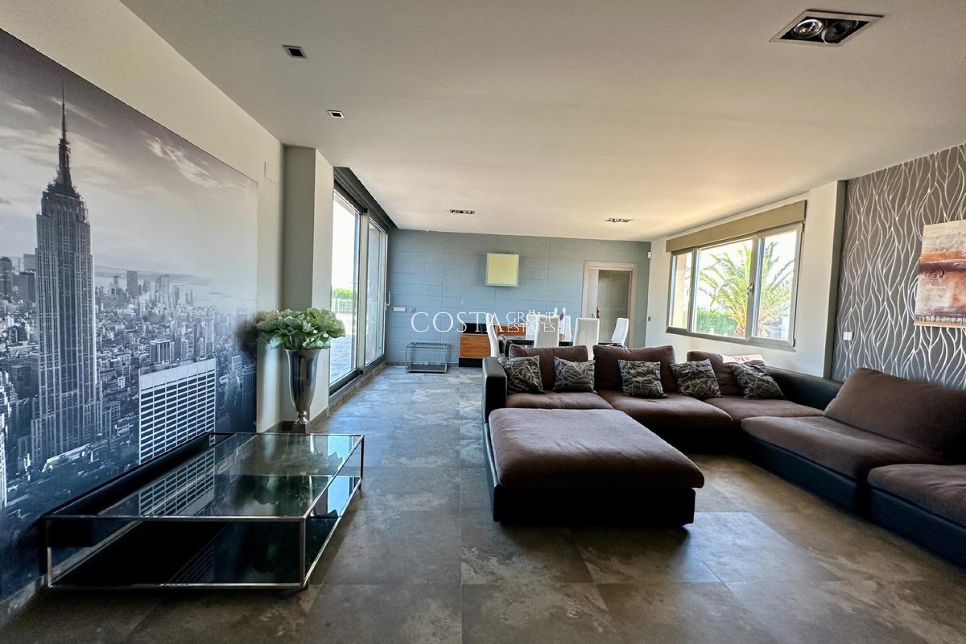 Herverkoop - Villa -
Yecla - Yecla Centro