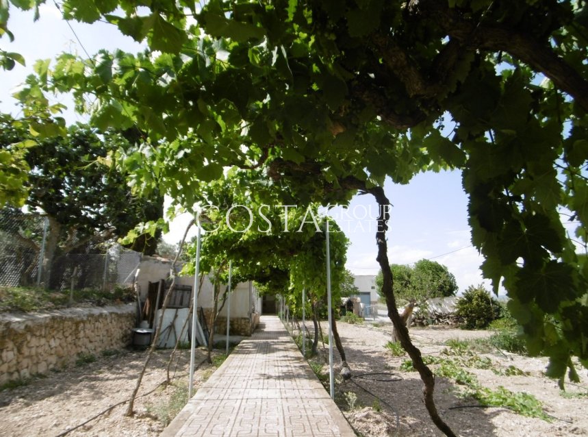 Herverkoop - Villa -
Yecla - Yecla Centro