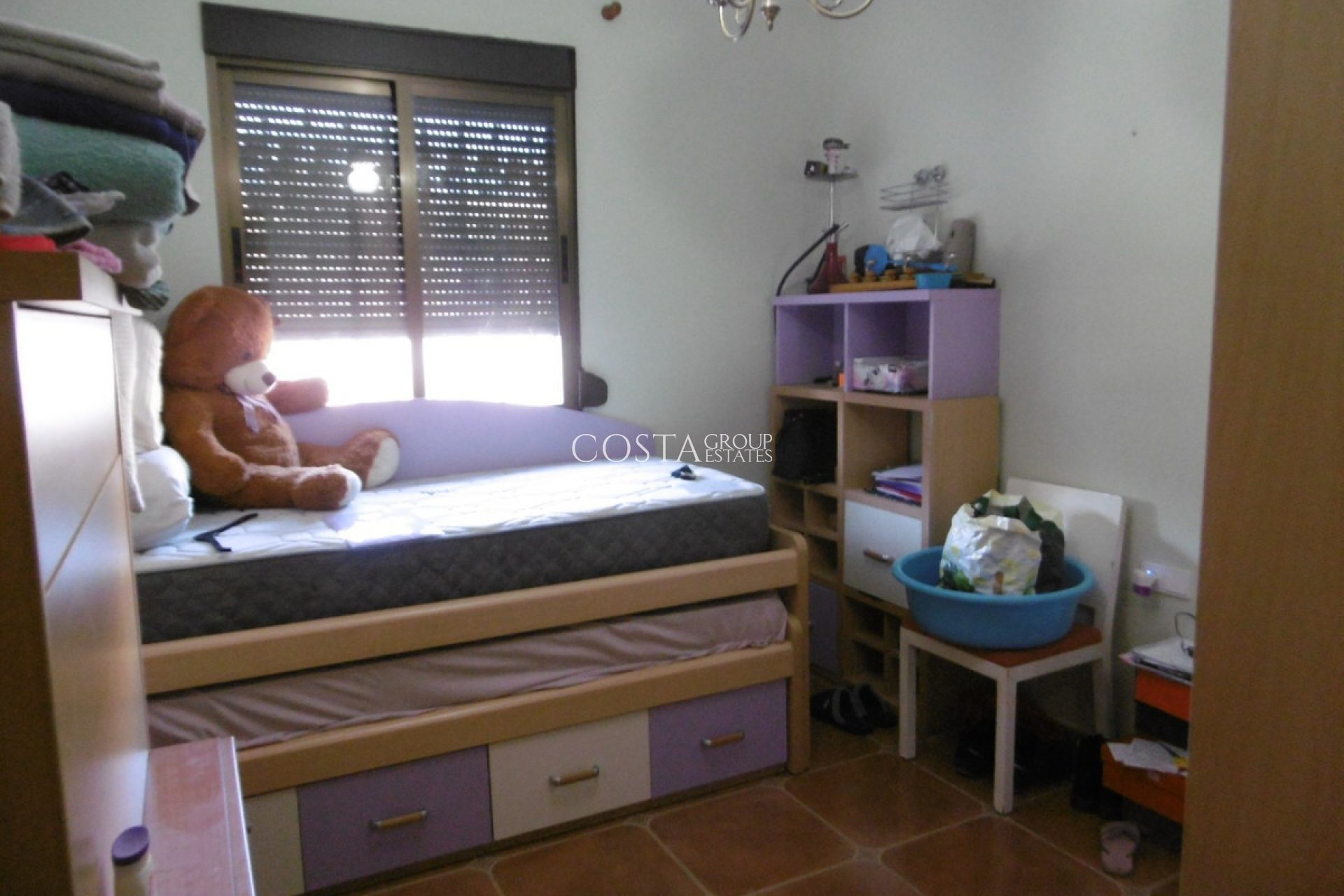 Herverkoop - Villa -
Yecla - Yecla Centro