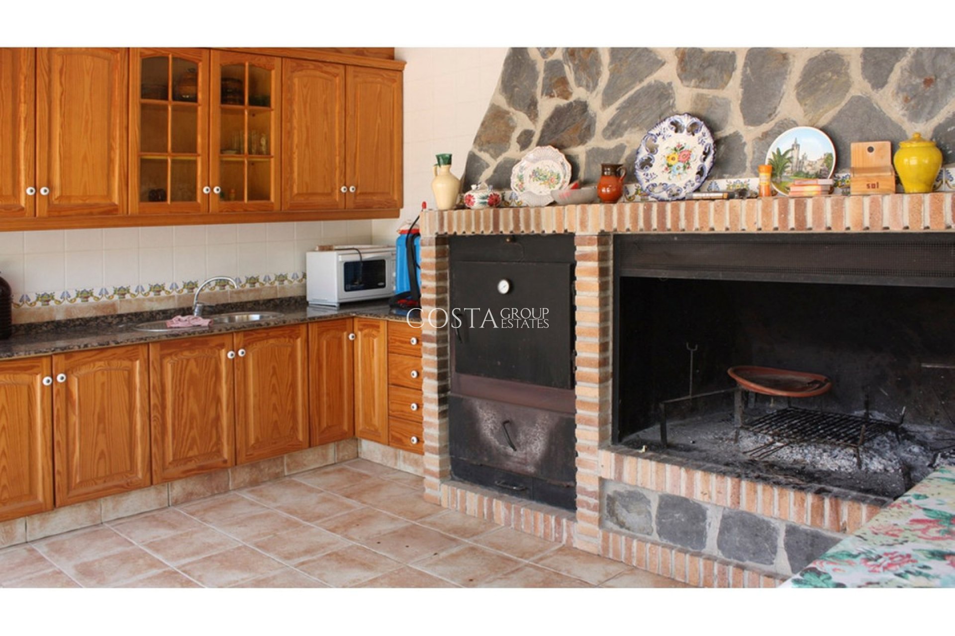 Herverkoop - Villa -
Yecla - Yecla Centro