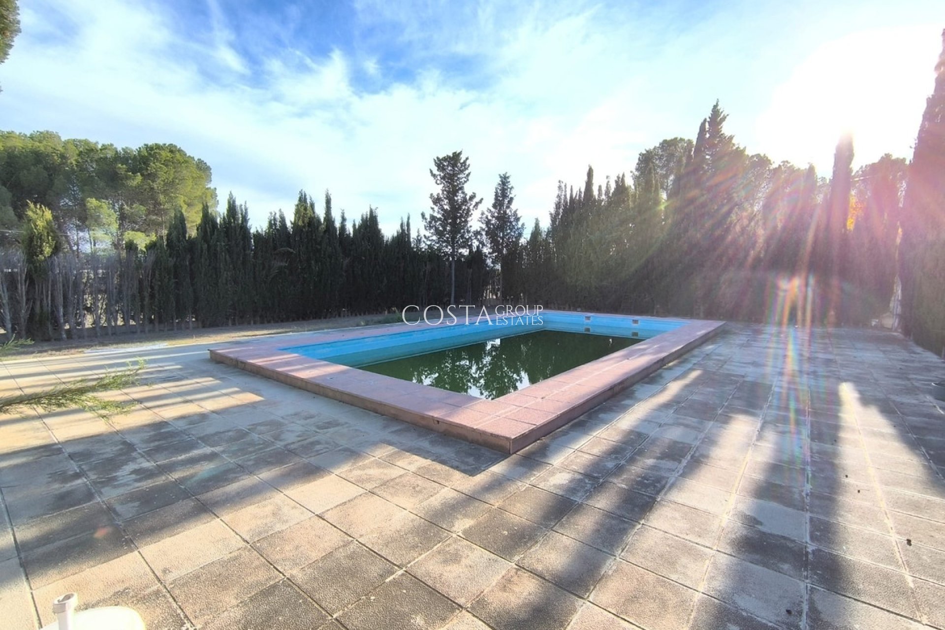 Herverkoop - Villa -
Yecla - Yecla Centro