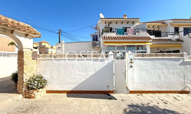 House - Resale - Torrevieja - Torrelamata - La Mata