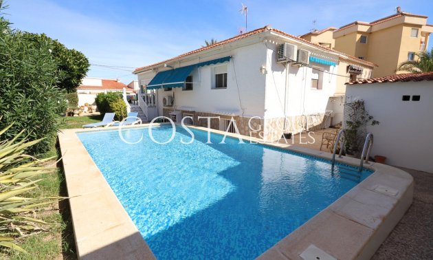 House - Wiederverkauf - Orihuela - Punta Prima