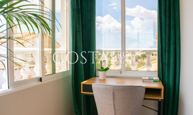 Maison - Revente -
            Orihuela - RO-77701