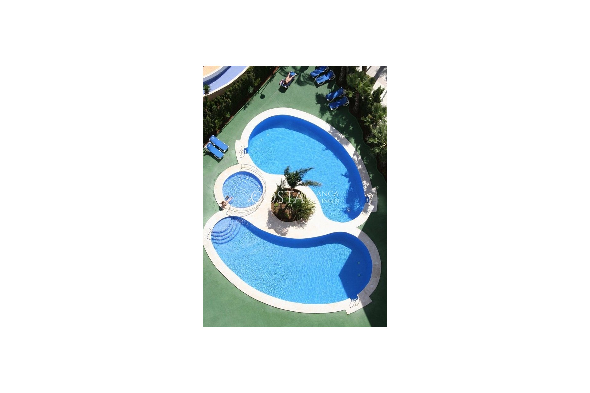 Neue Gebäude - Apartment -
Calpe - La Calalga