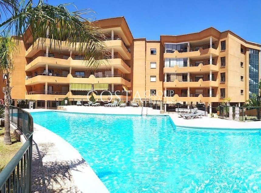 Neue Gebäude - Apartment -
Fuengirola - Los Pacos