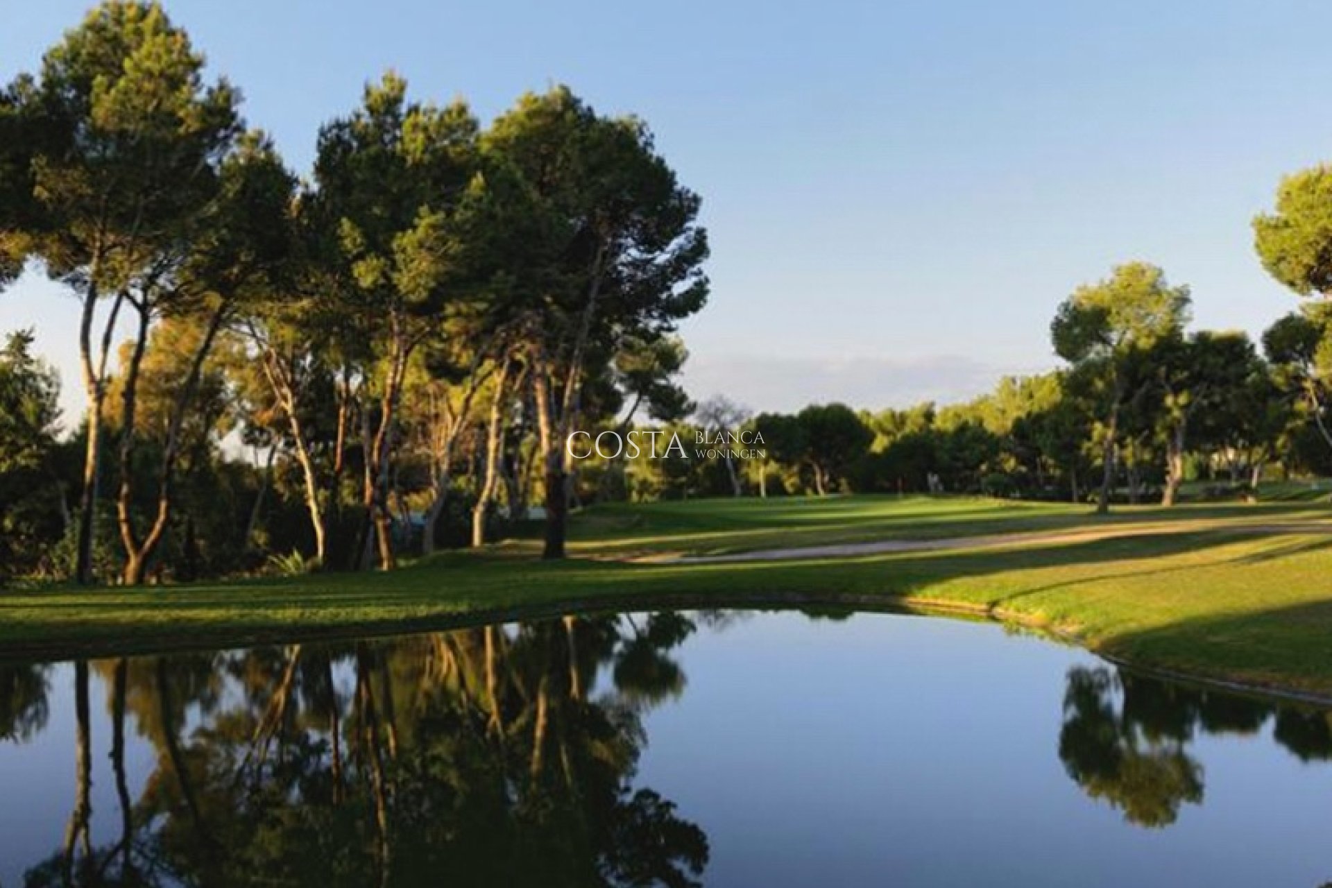 Neue Gebäude - Apartment -
Orihuela Costa - Playa Flamenca