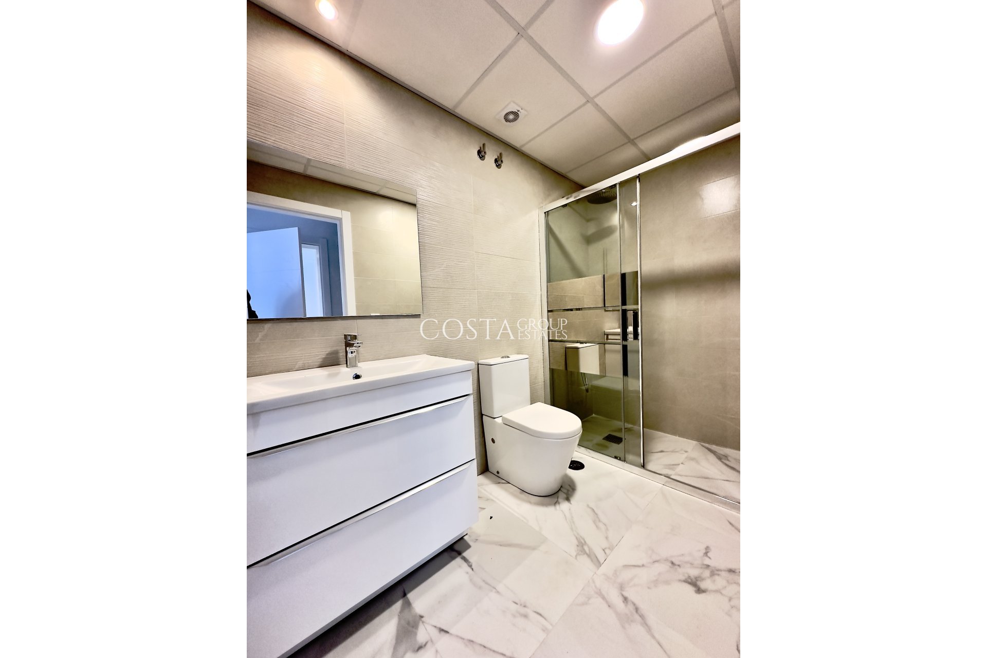 Neue Gebäude - Apartments -
Ciudad Quesada