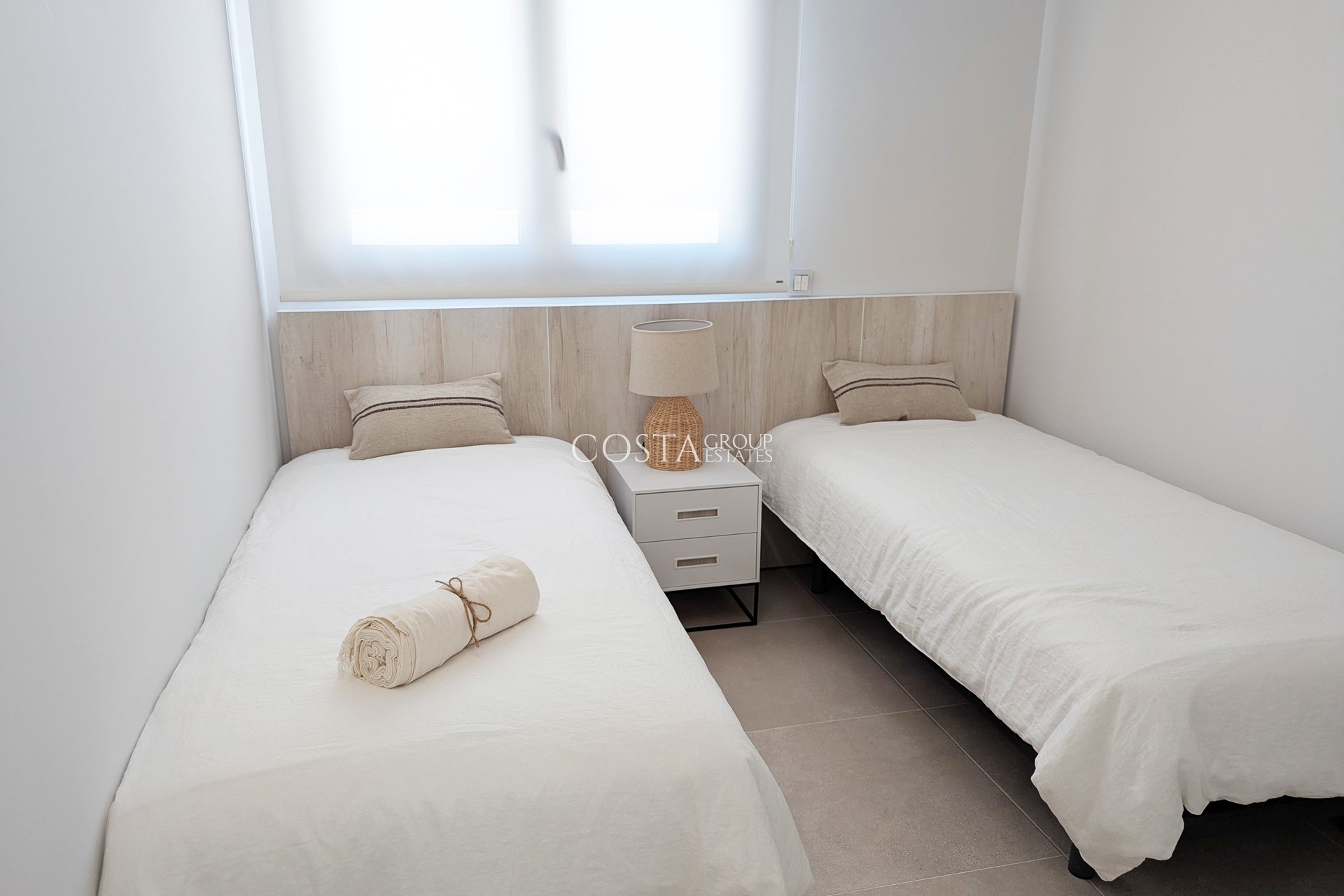 Neue Gebäude - Apartments -
Denia - Dénia