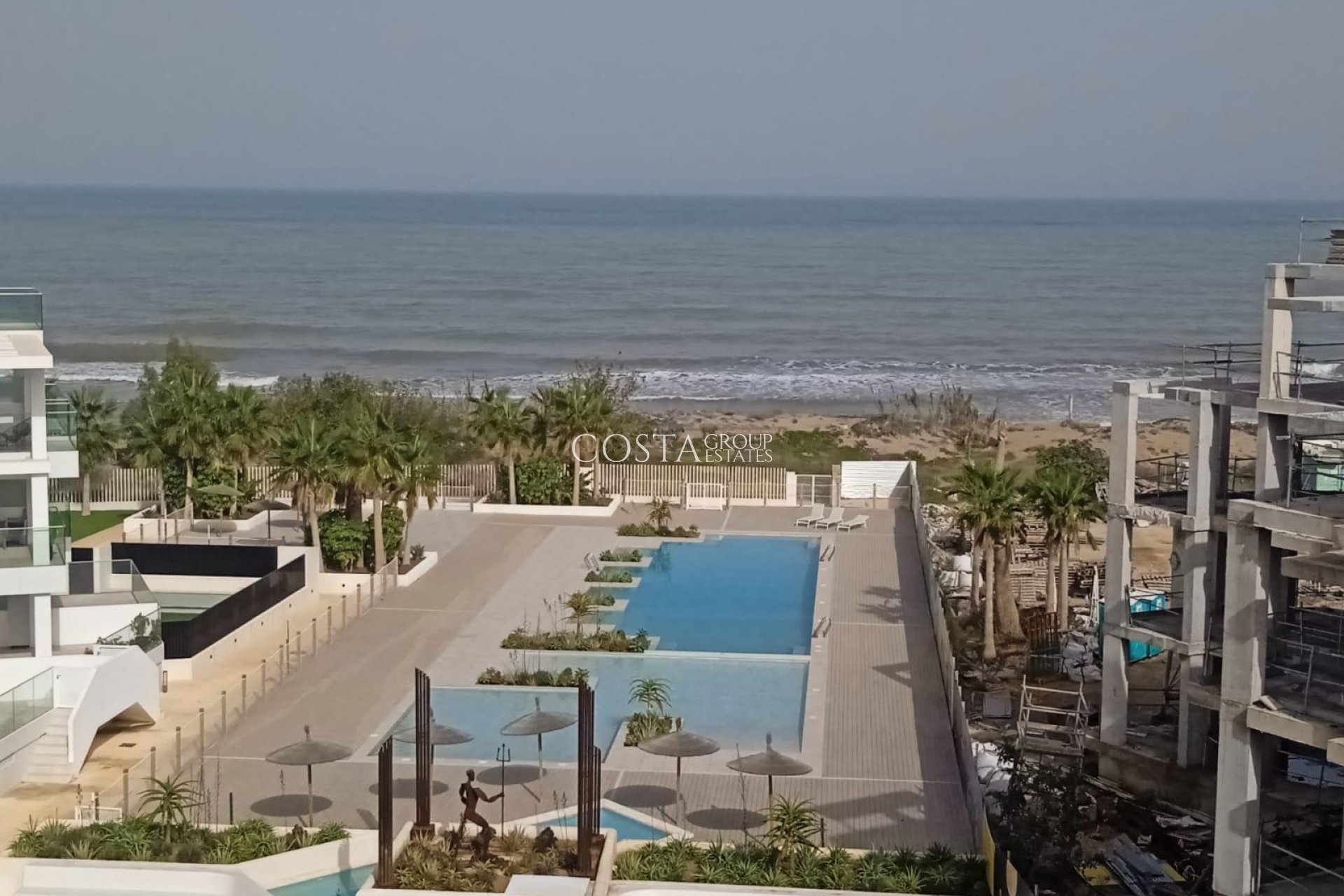 Neue Gebäude - Apartments -
Denia - L´Estanyó (Marinas)