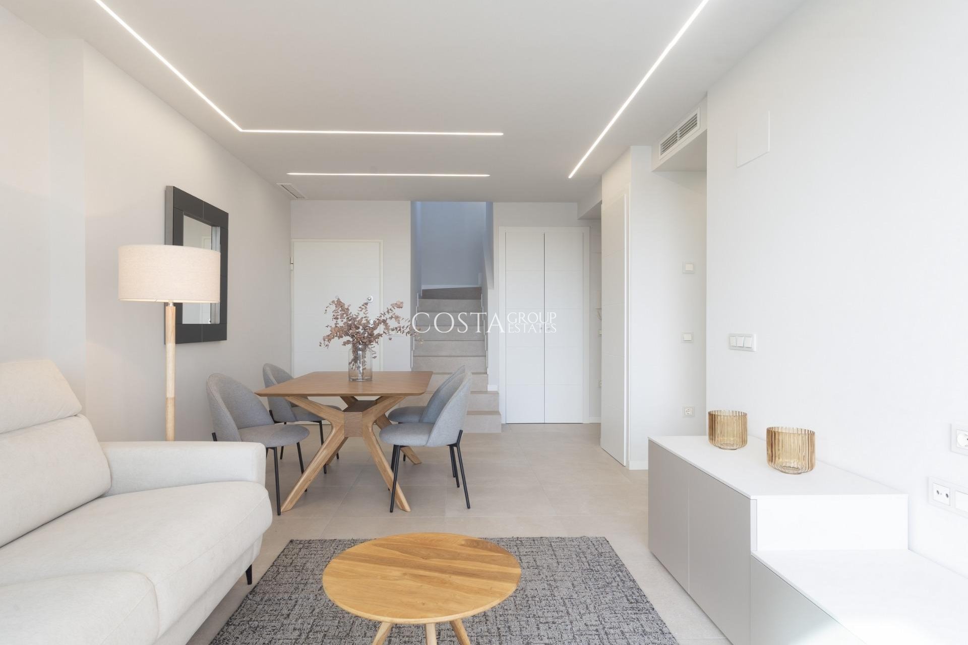 Neue Gebäude - Apartments -
Denia - L´Estanyó (Marinas)
