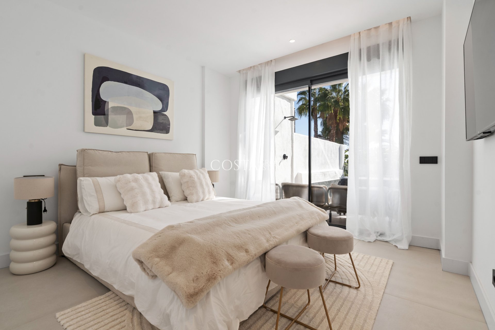 Neue Gebäude - Apartments -
El Paraíso