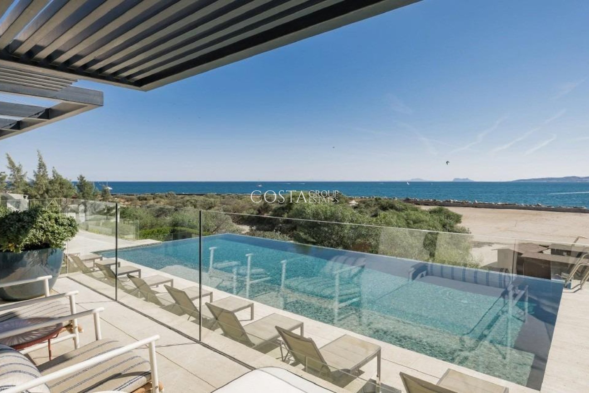 Neue Gebäude - Apartments -
Estepona - Playa del Cristo