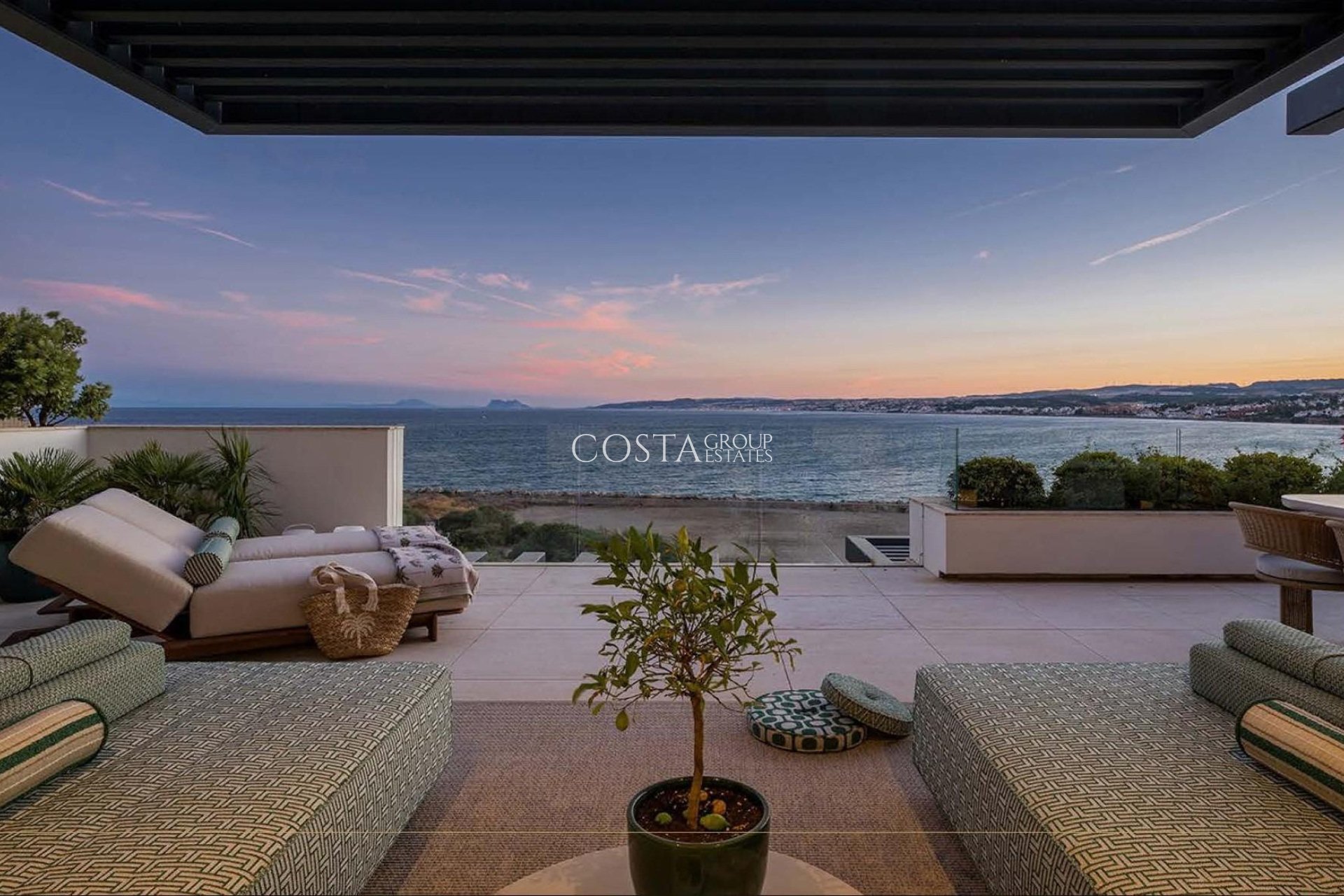Neue Gebäude - Apartments -
Estepona - Playa del Cristo