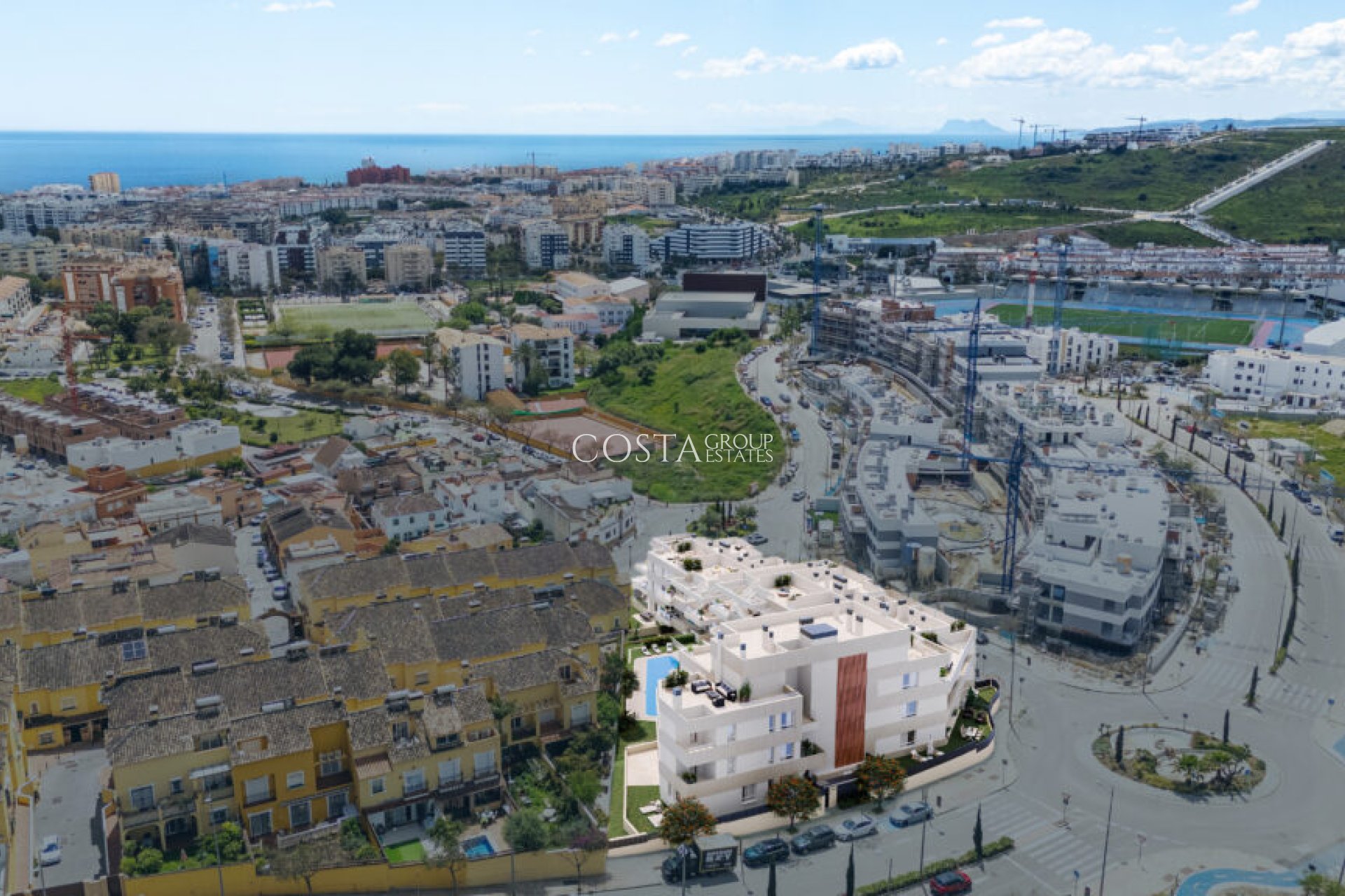 Neue Gebäude - Apartments -
Estepona
