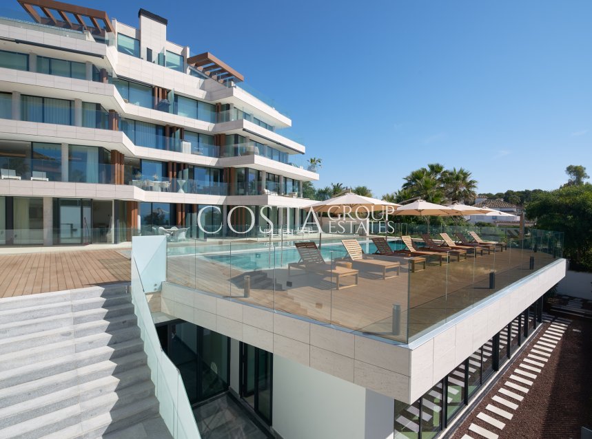 Neue Gebäude - Apartments -
Estepona