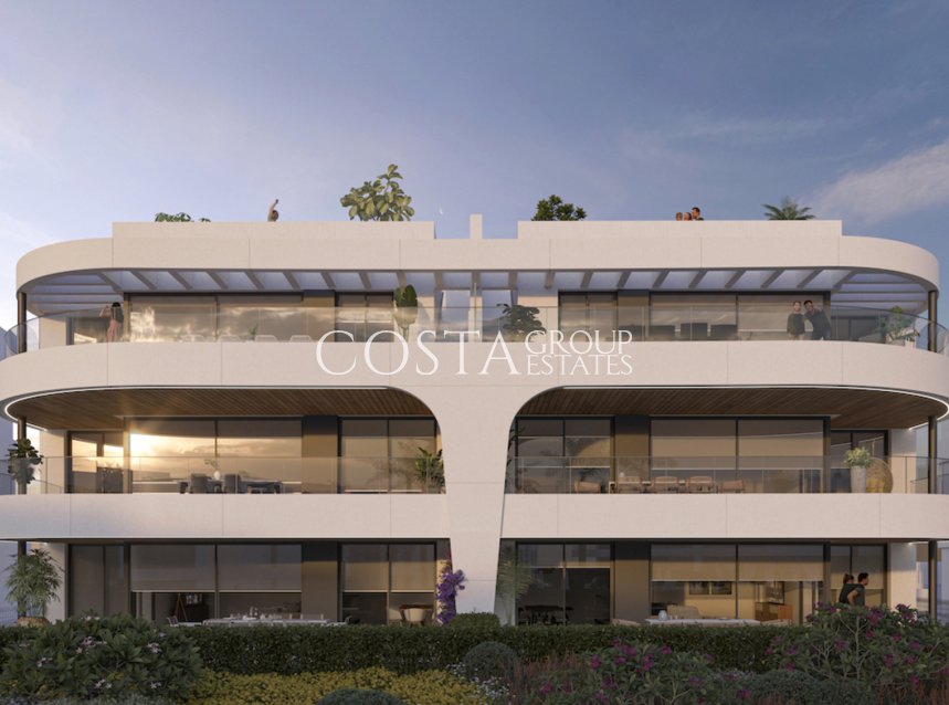 Neue Gebäude - Apartments -
Estepona
