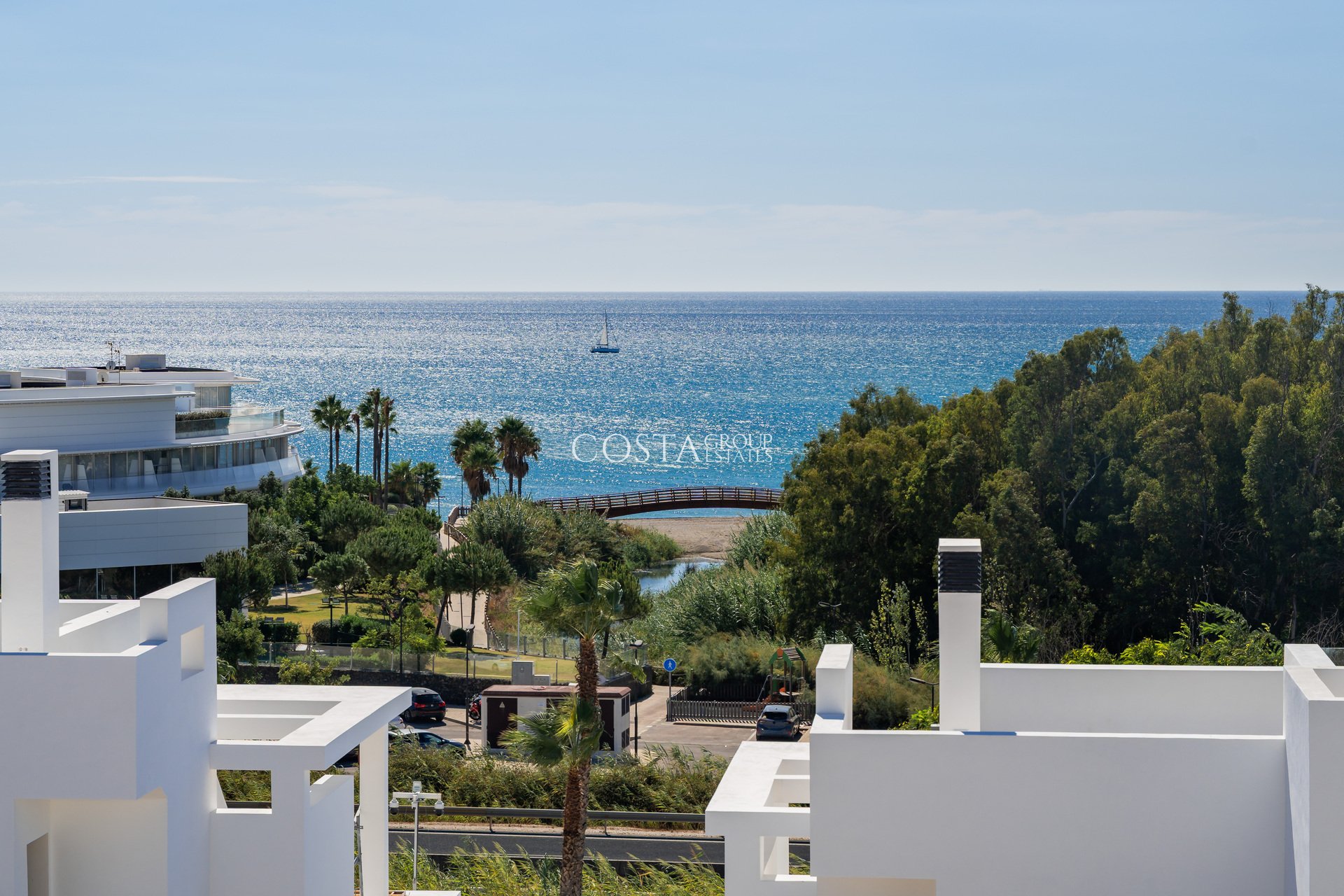 Neue Gebäude - Apartments -
Estepona