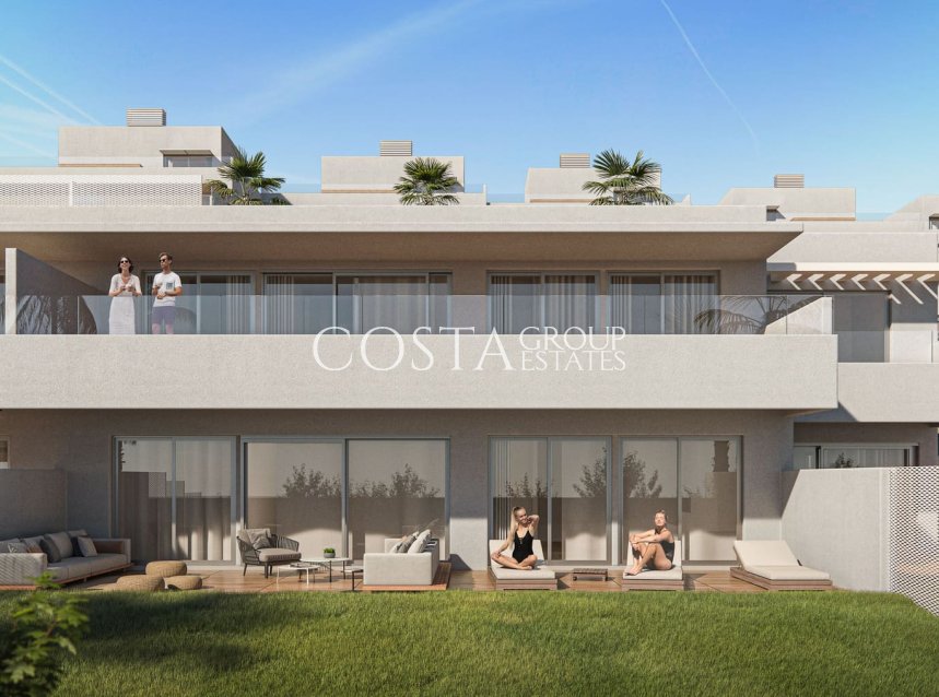 Neue Gebäude - Apartments -
Estepona