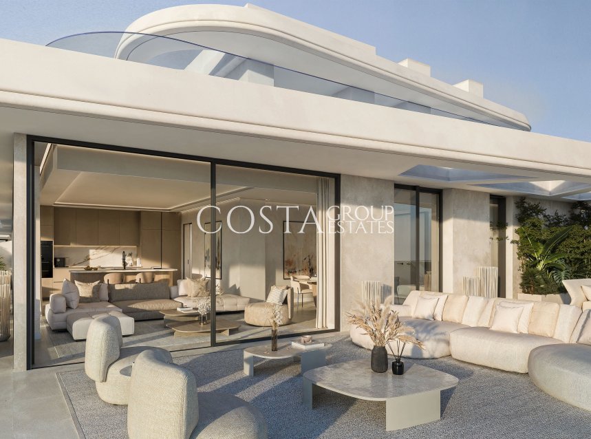 Neue Gebäude - Apartments -
Estepona