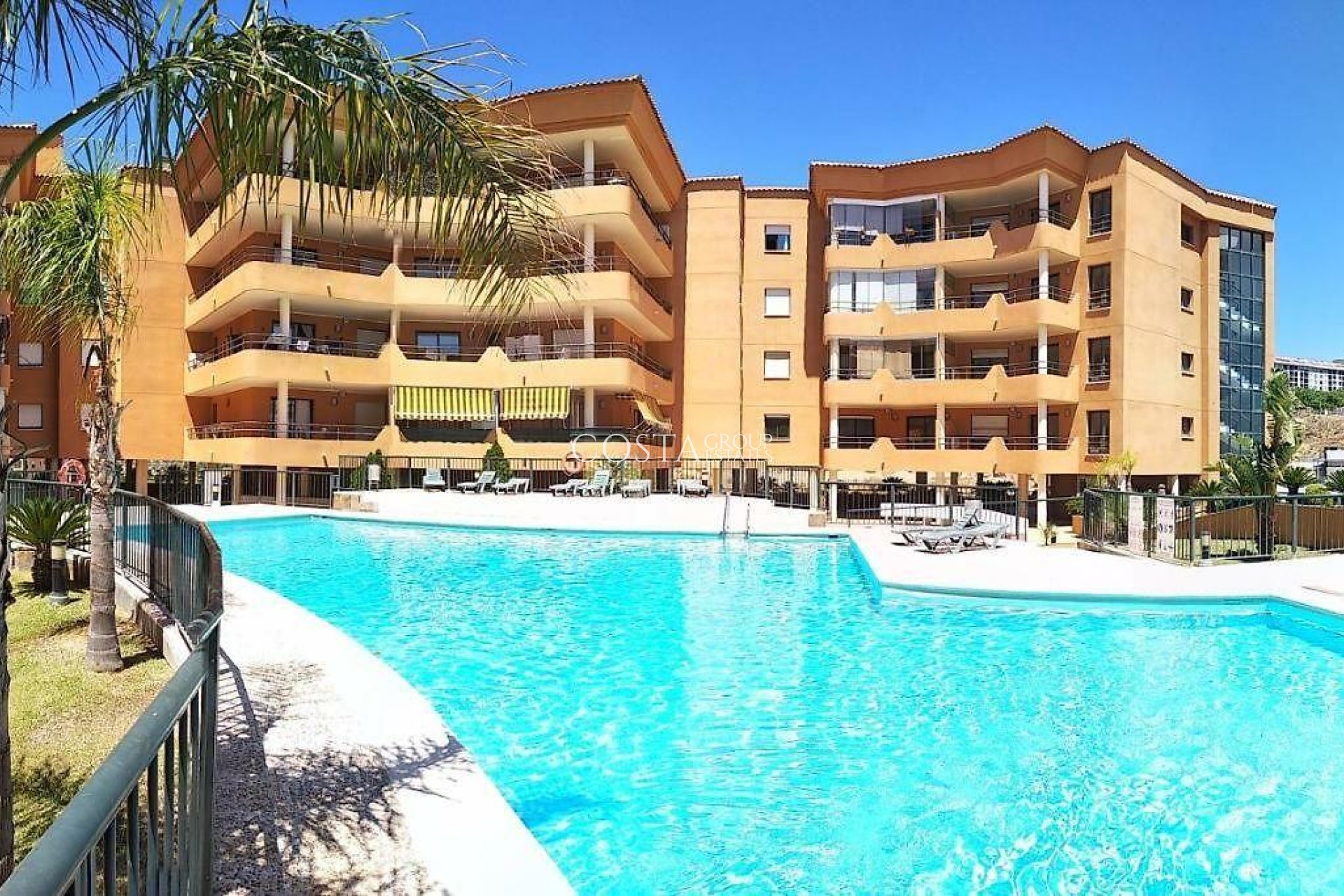 Neue Gebäude - Apartments -
Fuengirola