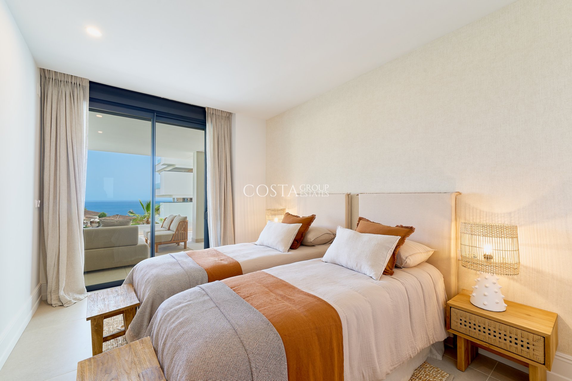 Neue Gebäude - Apartments -
Fuengirola