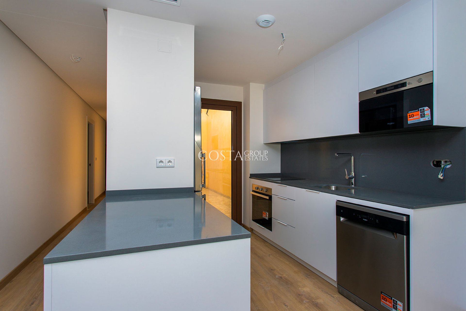 Neue Gebäude - Apartments -
Hondón de las Nieves